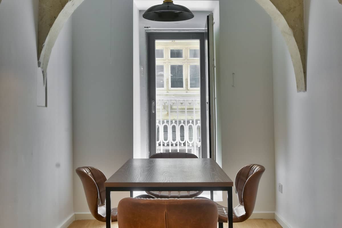 Business Double Room | Living area | Flat-screen TV