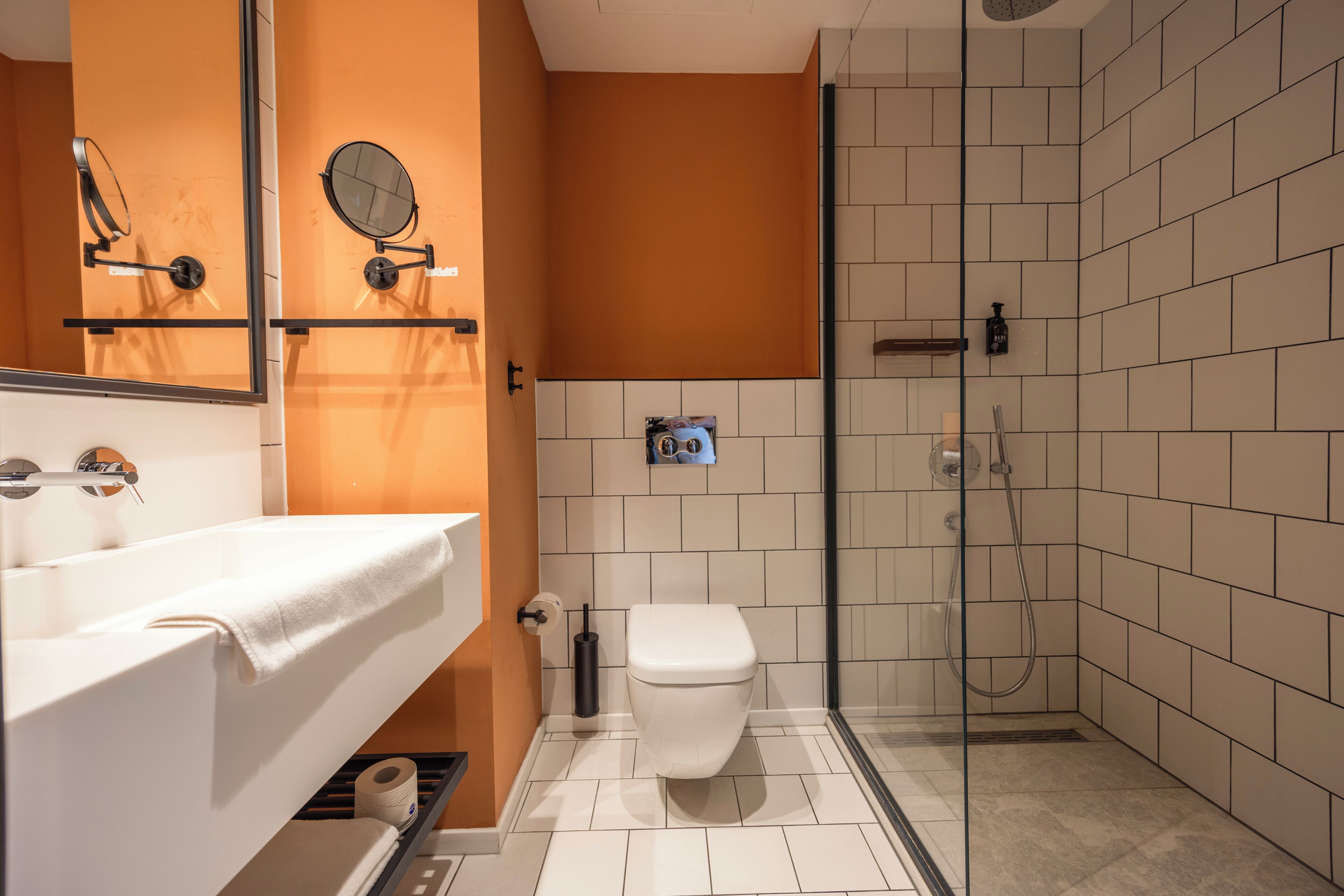 suite | bathroom | shower, rainfall showerhead, towels