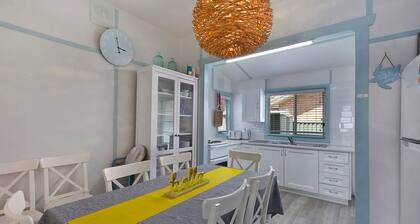 Pacific Family Retreat- renovated cottage