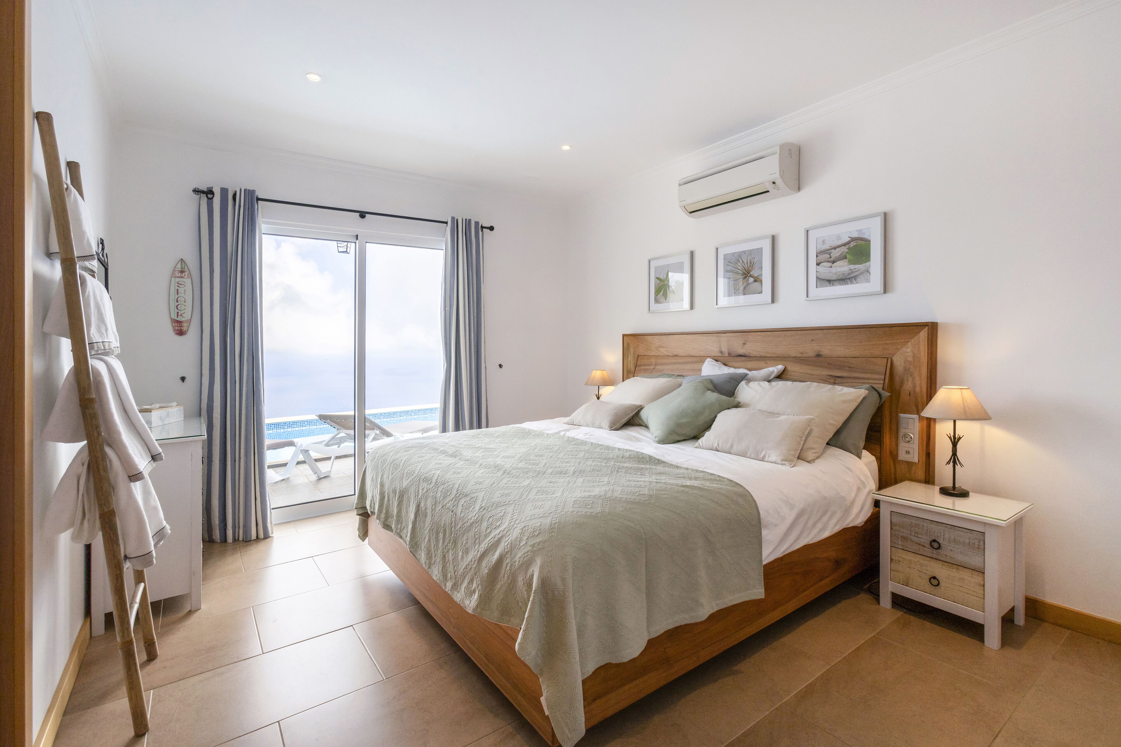 4 Schlafzimmer, Zimmersafe, Bügeleisen/Bügelbrett, kostenloses WLAN