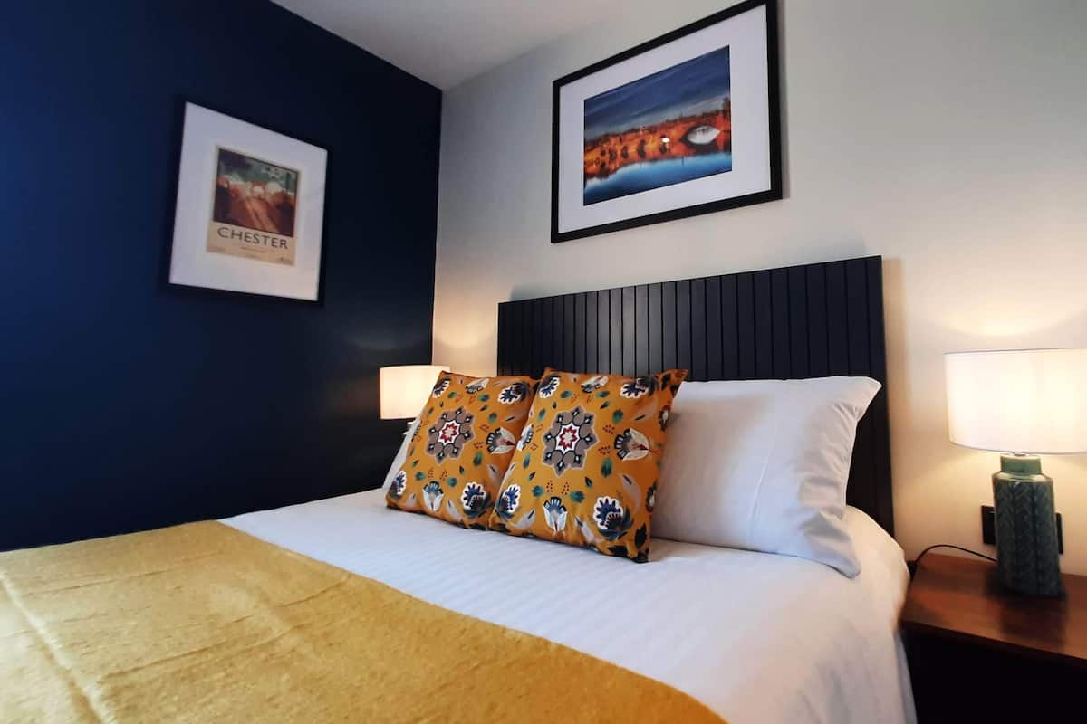 Doppia Premium, 1 letto matrimoniale, vista fiume | 1 camera, biancheria da letto di alta qualità, con stile personalizzato