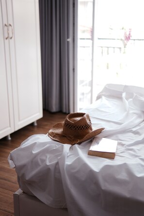 Chambre Double Deluxe, balcon | Literie de qualité supérieure, décoration personnalisée