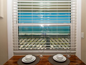 Interior - Chateau 6W | Alluring Beachfront Condo (Belleair Beach)