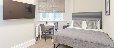 1 bedroom, WiFi, bed sheets