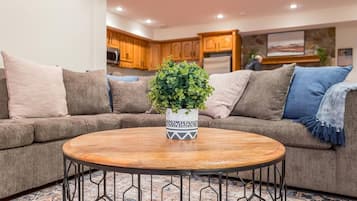 Smart TV, fireplace, offices