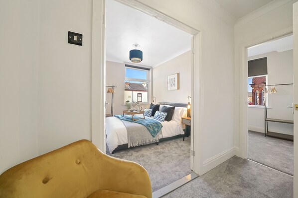 Apartment, Private Bathroom (Red Rum) | 1 bedroom