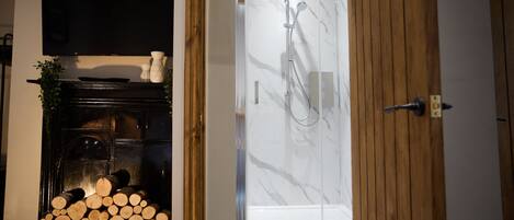 Studio, Ensuite (Secretariat) | Bathroom
