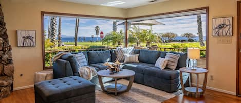 Televisor, llar de foc i impressores