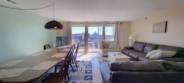 Televisión y reproductor de DVD 