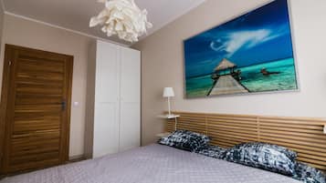 2 bedrooms, iron/ironing board, free WiFi
