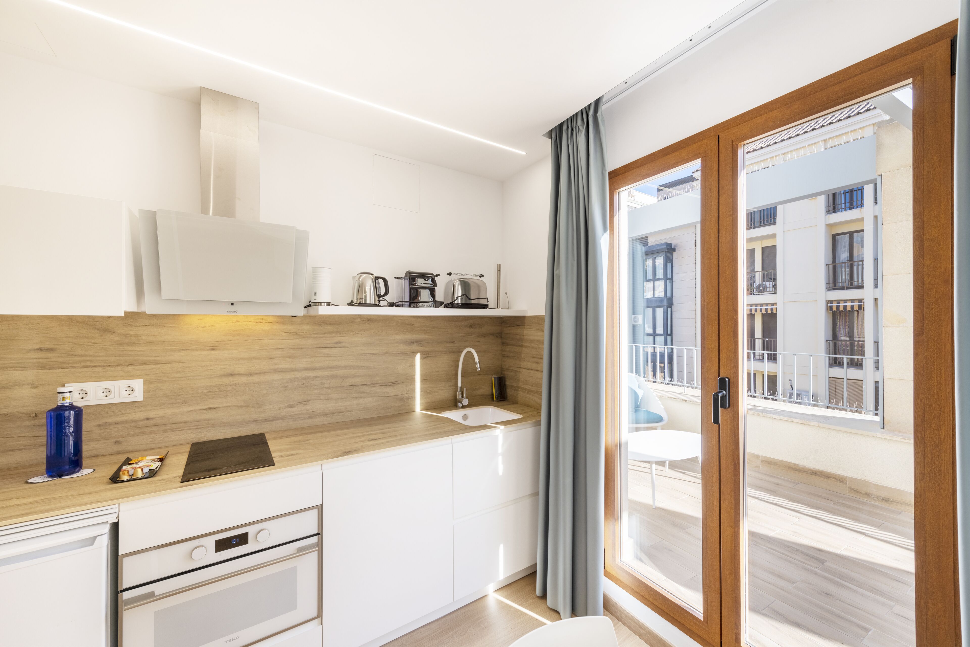 superior studio, pool access (terrace) | private kitchen