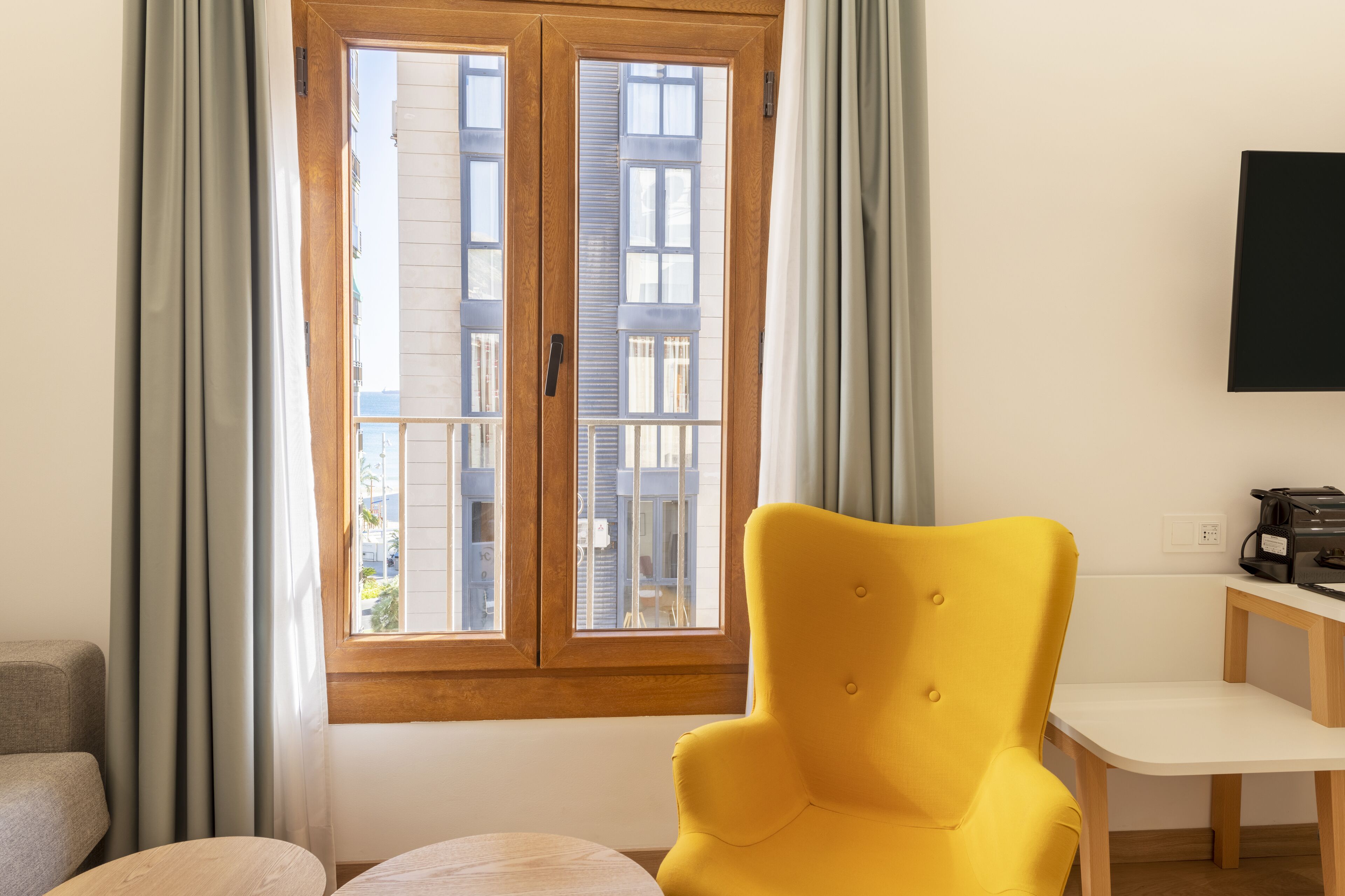 standard double room, 2 single beds, accessible | view from room