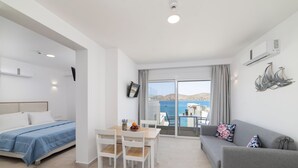 Junior Suite Sea View Outdoor Jaccuzzi | Oppholdsområde