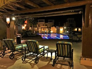 House, 2 Bedrooms | Pool | Outdoor pool