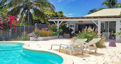 2 Bedroom Villa in Saint-François