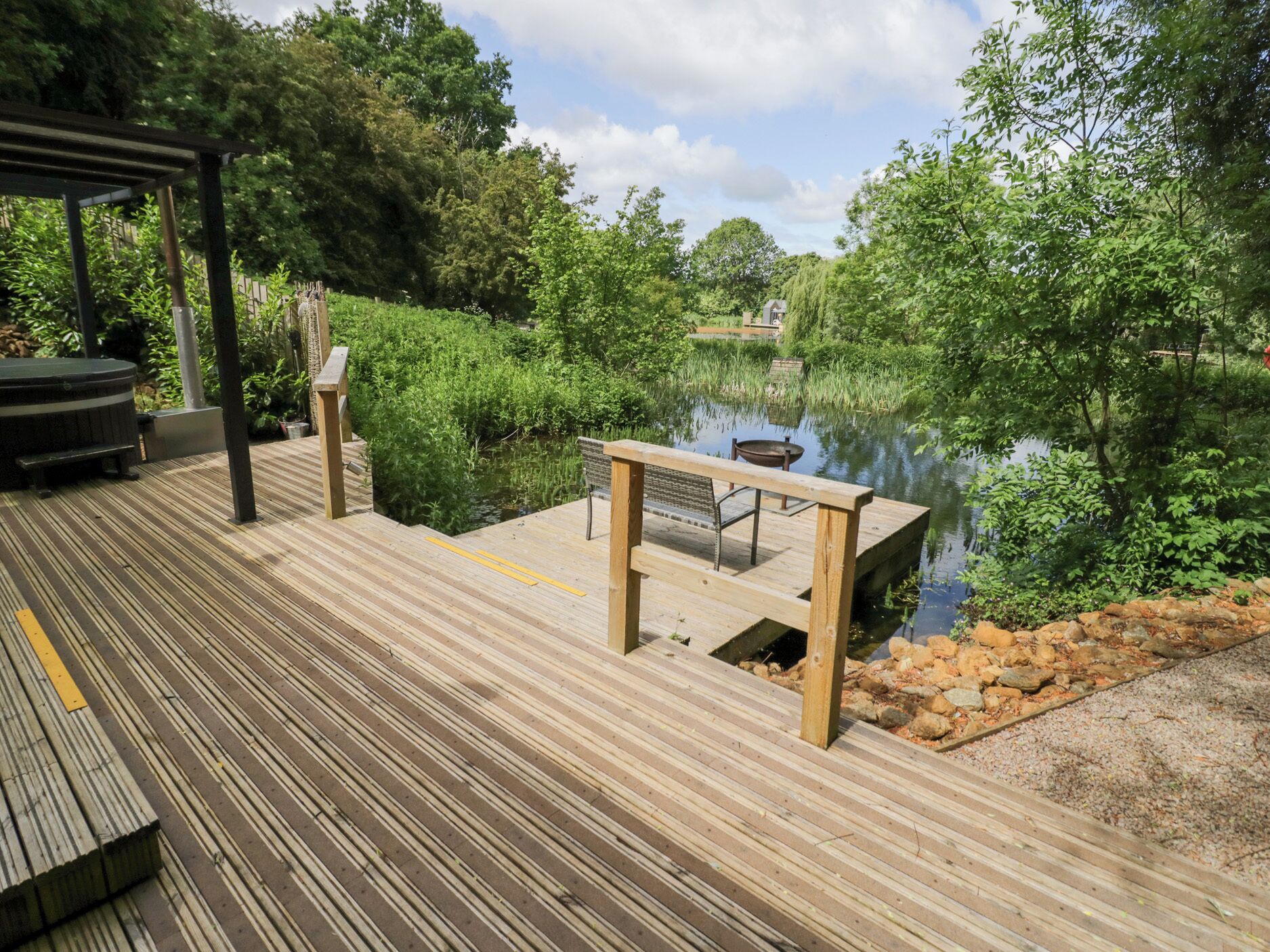 Cottage | Outdoor dining