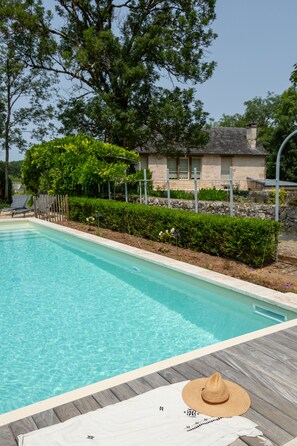 Piscina externa, piscina aquecida