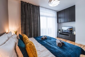 Appartement Panoramique, 2 chambres, terrasse, vue ville | Bureau, espace de travail pour ordinateur portable