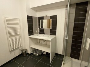Shower - Chaleureux duplex Altura 18 (Le Lioran)