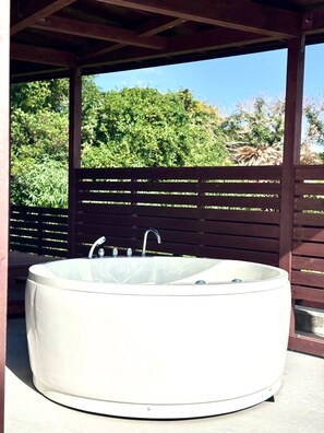 Family Villa | Bathroom | Combined shower/tub, free toiletries, slippers, towels - AZ Hotel Inn Amamimanya (Amami)