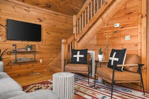 Interior - Mountain Retreat with 3 Bedrooms + Hot Tub, Pool, Ping Pong & Views! (Sevierville)