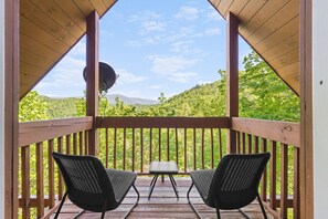 Property grounds - Mountain Retreat with 3 Bedrooms + Hot Tub, Pool, Ping Pong & Views! (Sevierville)