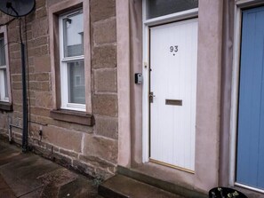 Exterior detail - ☆ New Superhost Listing- Broughty Ferry Studio ☆ (Dundee)
