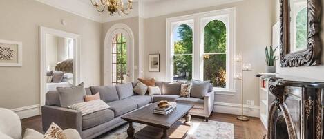 Fernseher, Arbeitsbereiche