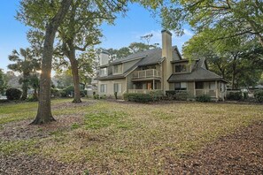 Exterior - Updated 3BdRm Villa-Full Access-13DRP (Myrtle Beach)