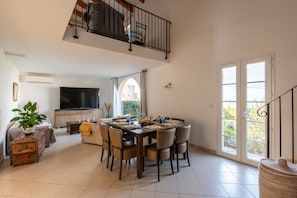 Interior - Aria - Maison corse avec jardin (Aregno)