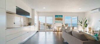 Silver Villa with ocean view