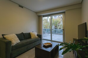 Apartment, 1 Bedroom, Terrace | Living area | Offices - Le Montreal Apartments (Mendoza)