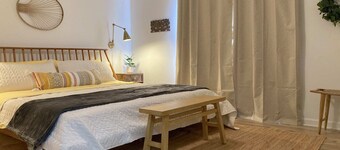 Relaxing 2 beds with 2 separate baths townhouse l Perfect for family or business