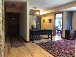 Interior - Light Horse Inn: Suite 4 (Harpers Ferry)