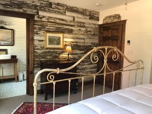1 chambre, fer et planche à repasser, Wi-Fi, literie fournie