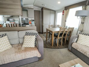 Living area - Trewan Chalet (Holyhead)