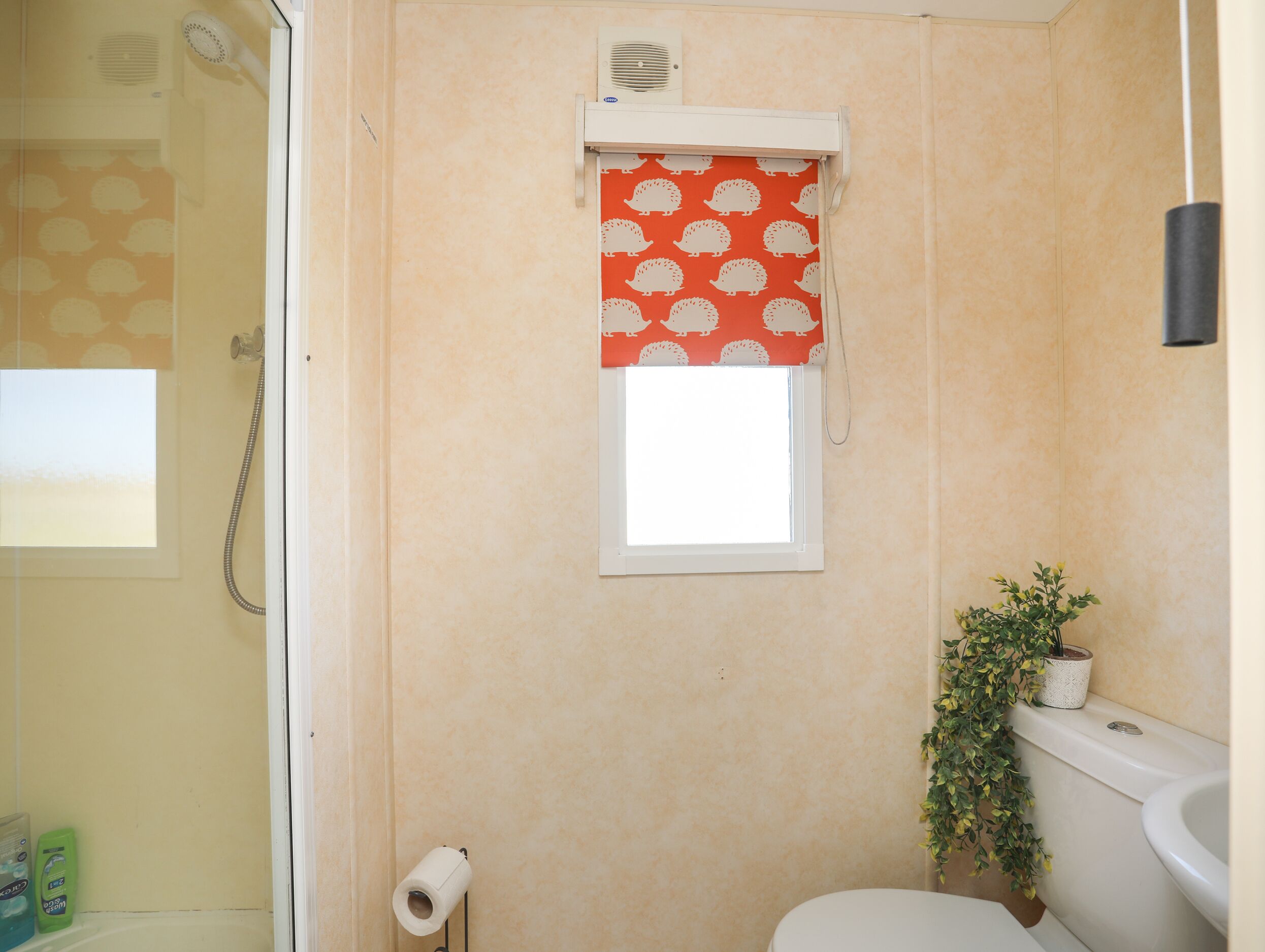 Cottage | Bathroom | Shower