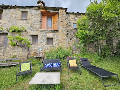 Comfortable house in the Pyrenees with views