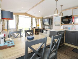 Cottage | Interior - Trewan Lodge (Holyhead)