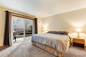 1 chambre, fer et planche à repasser, Wi-Fi gratuit, draps fournis