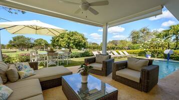 Elite Villa | Terrace/patio