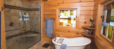 Combined shower/bathtub