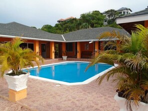 Piscina externa