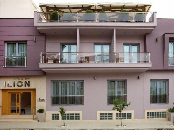 Majoituspaikan julkisivu