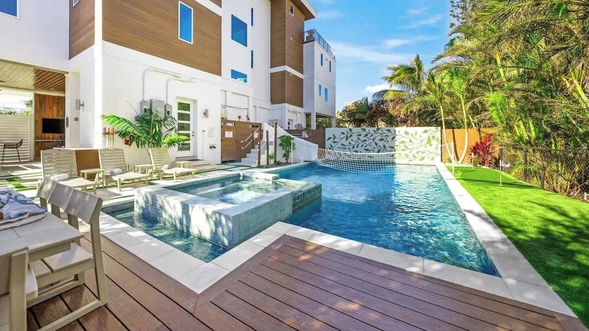 Piscine extérieure, piscine chauffée