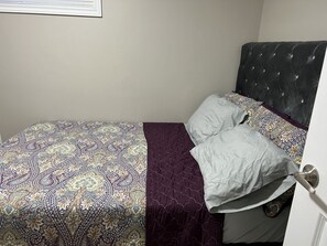 1 bedroom, iron/ironing board, WiFi, bed sheets