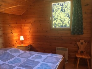 3 chambres, fer et planche à repasser, Wi-Fi