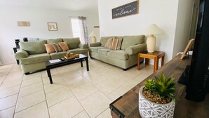 House, Multiple Beds (Richard's Southern Dunes Vacation Hom) | Living room - Richard's Southern Dunes Vacation Home (Haines City)