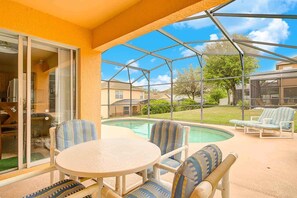 House, 2 Queen Beds (Sinshu's Southern Dunes Vacation Home) | Balcony - Sinshu's Southern Dunes Vacation Home (Haines City)