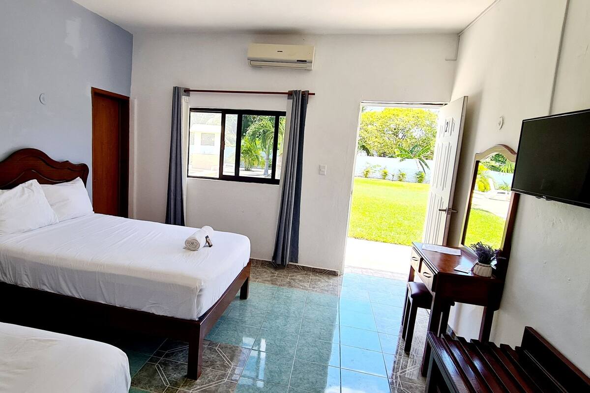Deluxe Double Room, 2 Double Beds, Patio, Garden View
